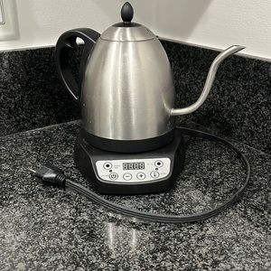 Bonavita Electric Gooseneck Kettle